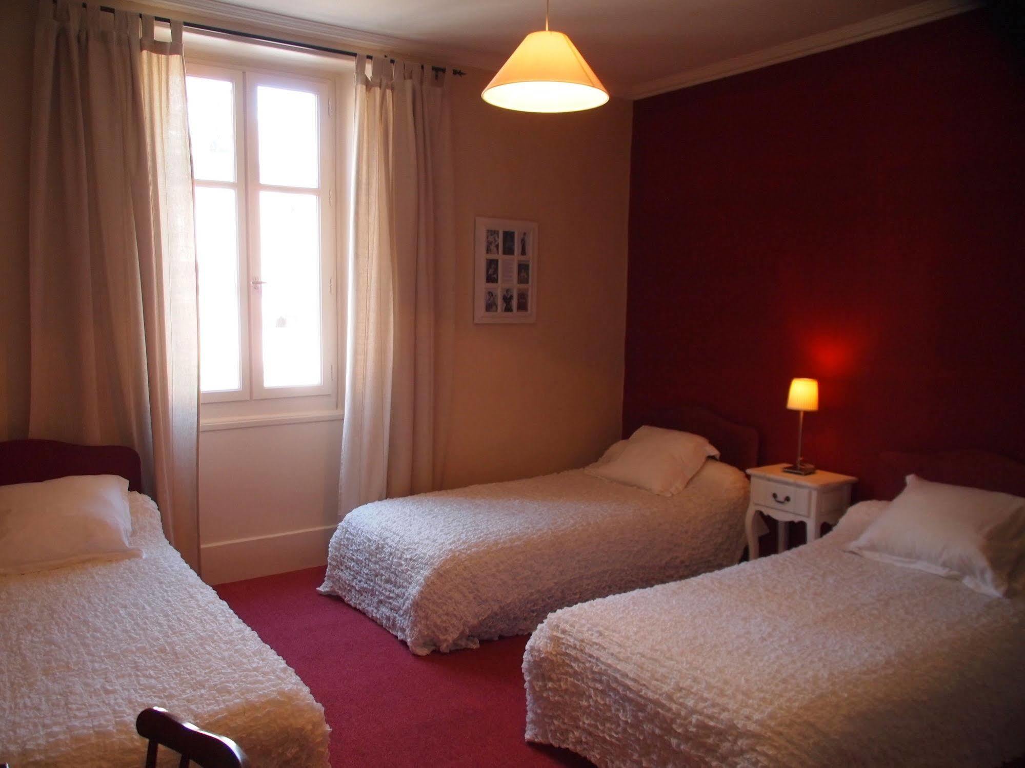 Hotel Emma Calve มีโญ ภายนอก รูปภาพ