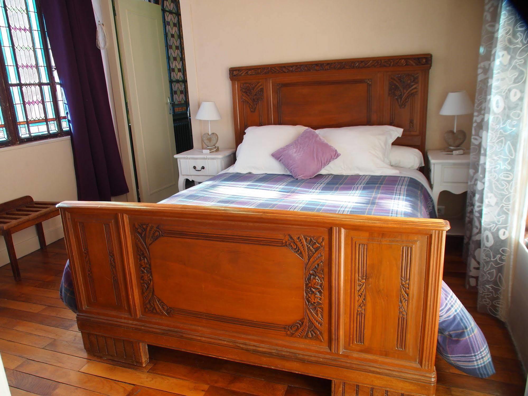 Hotel Emma Calve มีโญ ภายนอก รูปภาพ