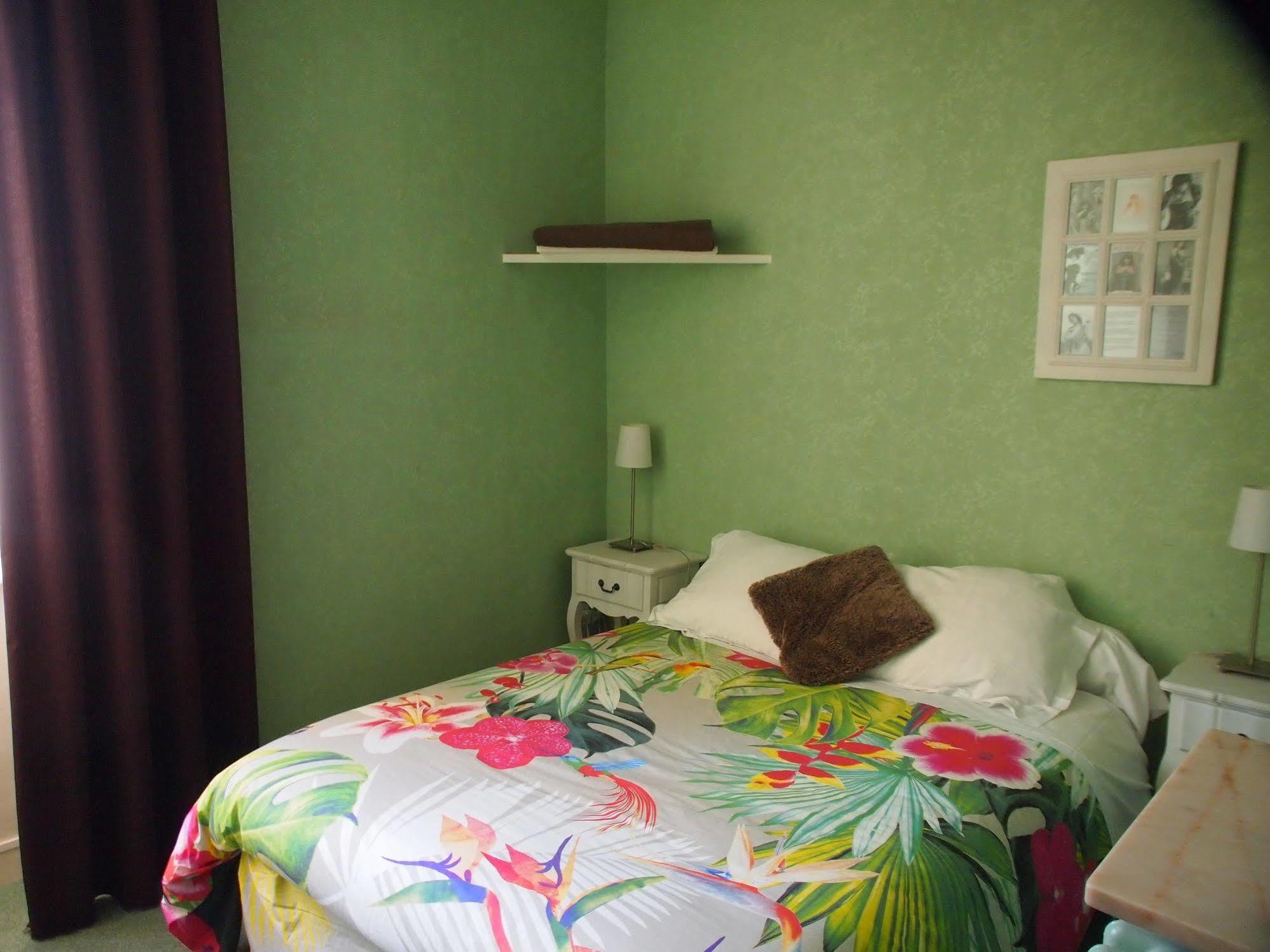 Hotel Emma Calve มีโญ ภายนอก รูปภาพ